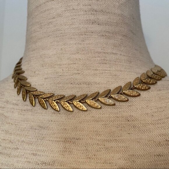 KREMENTZ VINTAGE NECKLACE GOLD CHOKER LEAF LEAVES - Picture 2 of 7